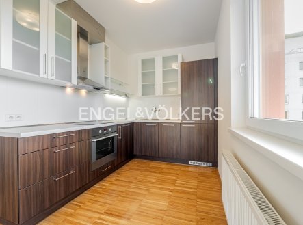 1_web (4) | Prodej bytu, 2+kk, 55 m²