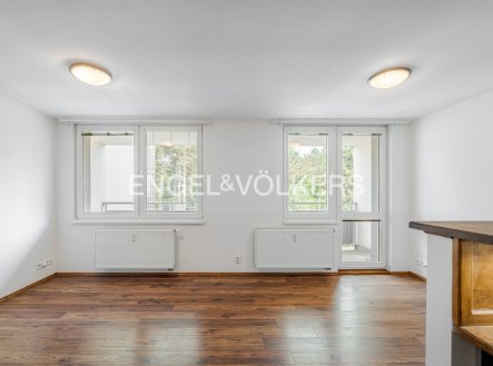 Pronájem bytu, 3+kk, 74 m²