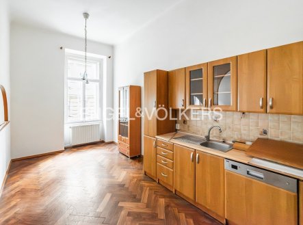 Pronájem bytu, 4+kk, 113 m²