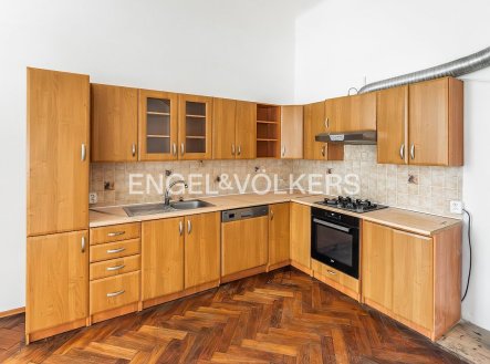 Pronájem bytu, 4+kk, 113 m²
