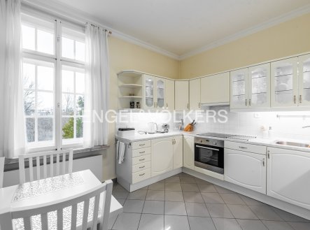 Pronájem bytu, 4+1, 150 m²