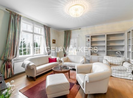 Pronájem bytu, 4+1, 150 m²
