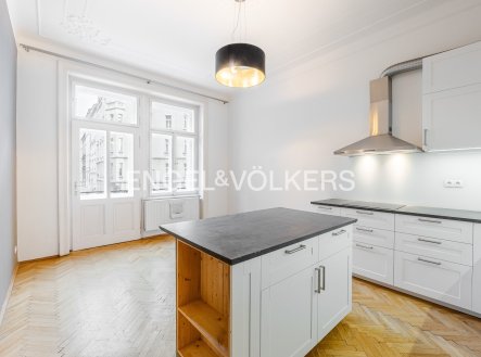 Pronájem bytu, 3+1, 101 m²