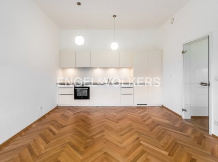 Pronájem bytu, 2+kk, 46 m²