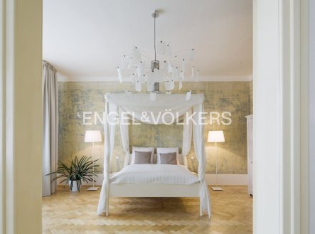 Pronájem bytu, 3+kk, 100 m²