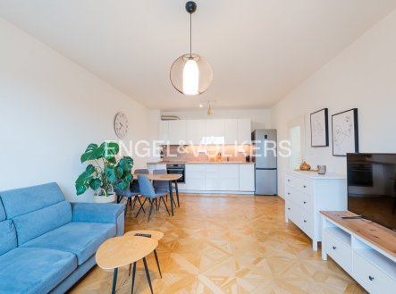 Pronájem bytu, 2+kk, 54 m²