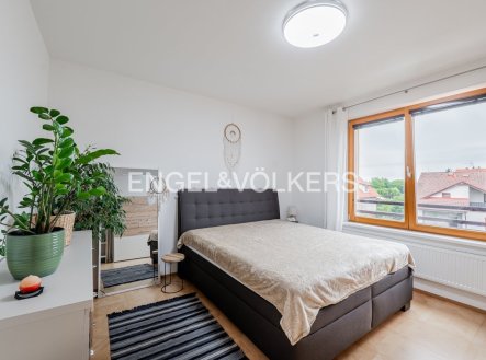 Pronájem bytu, 2+kk, 54 m²