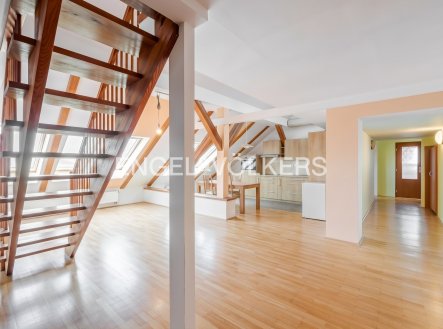 Prodej bytu, 4+kk, 135 m²