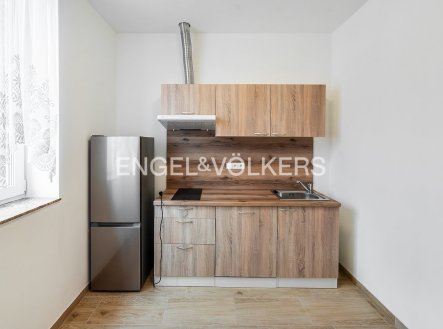 Pronájem bytu, 1+1, 34 m²