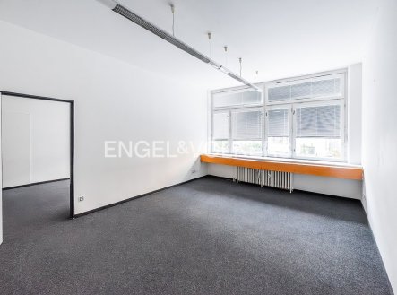 Pronájem kanceláře, 40 m²