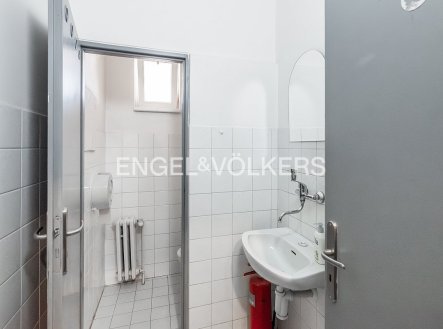 Pronájem kanceláře, 55 m²