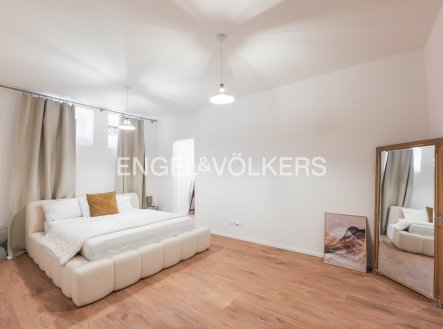 Prodej bytu, 3+kk, 77 m²