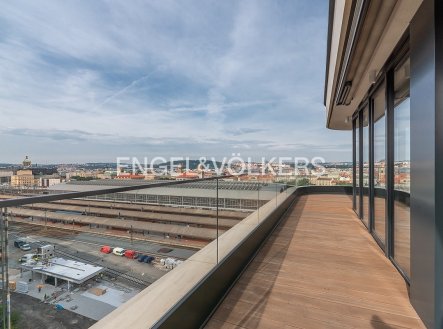 Pronájem bytu, 5+kk, 230 m²
