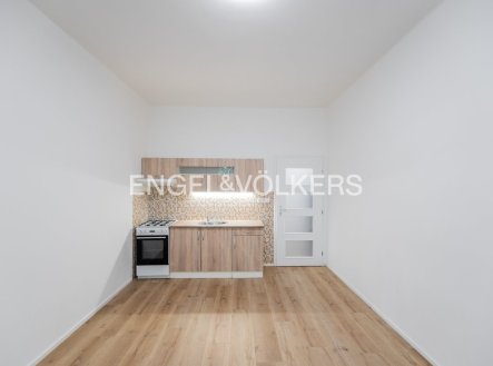 Pronájem bytu, 2+kk, 44 m²