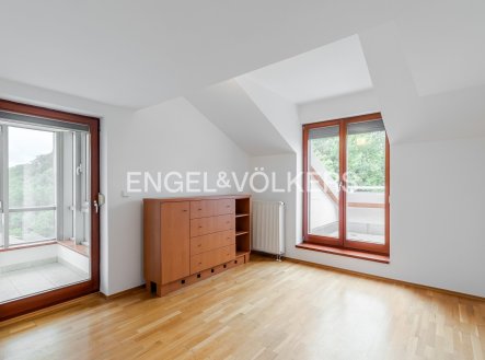 Pronájem bytu, 4+1, 120 m²