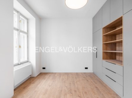 Pronájem bytu, 3+kk, 102 m²