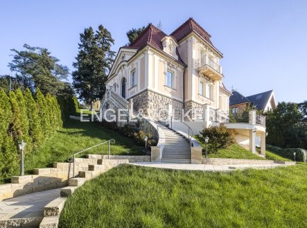 Prodej domu/vily, 345 m²
