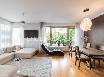 Pronájem bytu, 3+kk, 88 m²