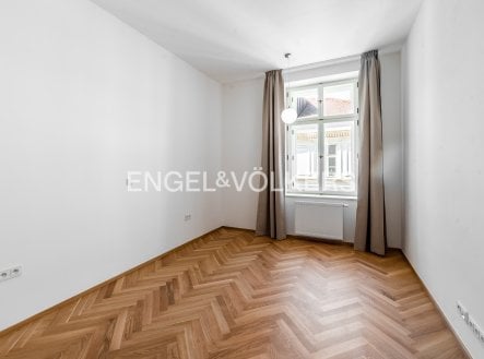 Pronájem bytu, 3+kk, 87 m²