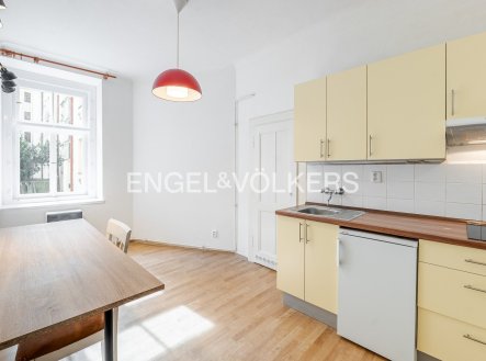 Pronájem bytu, 1+1, 45 m²