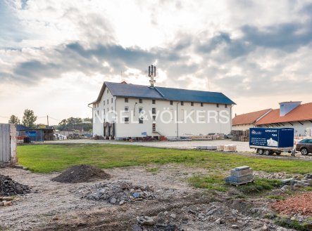 Pronájem komerčního objektu, výroba, 3 032 m²