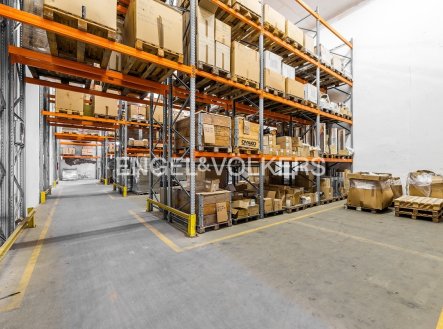 Pronájem komerčního objektu, výroba, 3 032 m²
