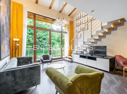 Pronájem bytu, 2+kk, 87 m²