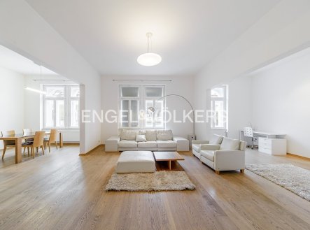 Pronájem bytu, 2+kk, 128 m²