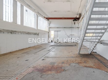 Pronájem komerčního objektu, sklad, 500 m²