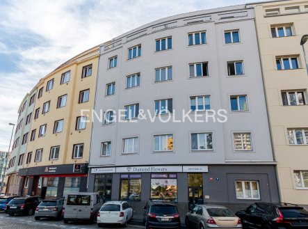 Pronájem obchodní prostory, 55 m²