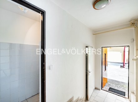 Pronájem kanceláře, 18 m²