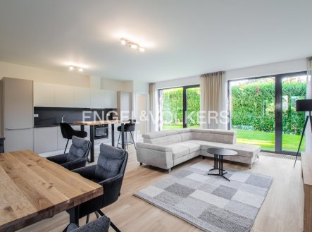 Pronájem bytu, 5+kk, 139 m²