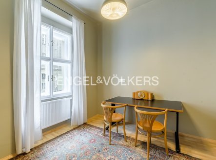 Pronájem bytu, 3+kk, 76 m²