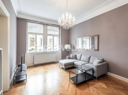 Pronájem bytu, 2+1, 72 m²