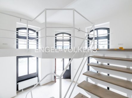 Pronájem obchodní prostory, 127 m²