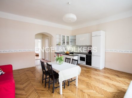 Pronájem bytu, 3+kk, 90 m²