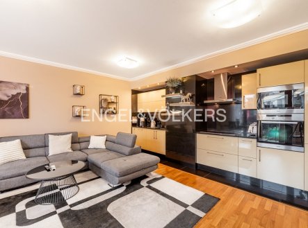 Pronájem bytu, 2+kk, 67 m²