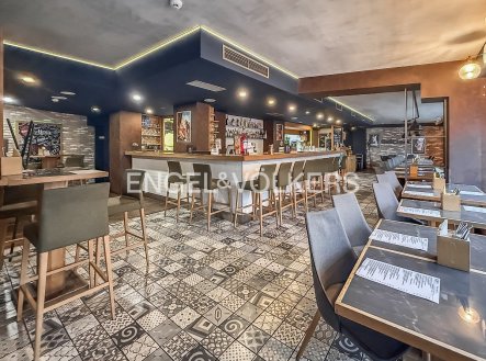 Pronájem restaurace, 205 m²