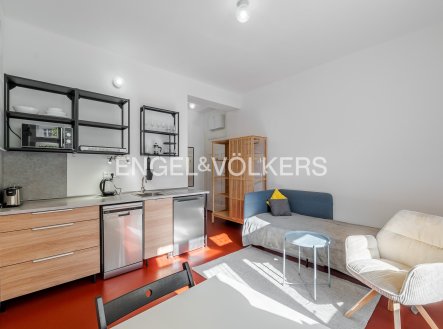 Pronájem bytu, 1+kk, 21 m²