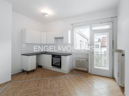 Pronájem bytu, 3+1, 95 m²