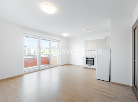 Pronájem bytu, 1+kk, 39 m²