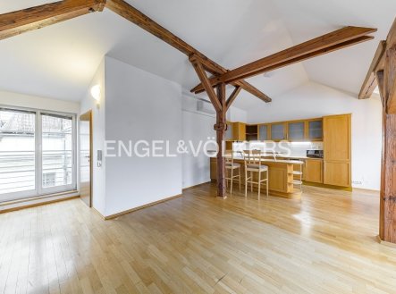 Pronájem bytu, 2+kk, 99 m²