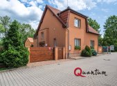 Prodej - dům/vila, 279 m²