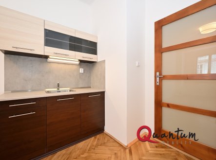 Pronájem bytu, 1+kk, 29 m²