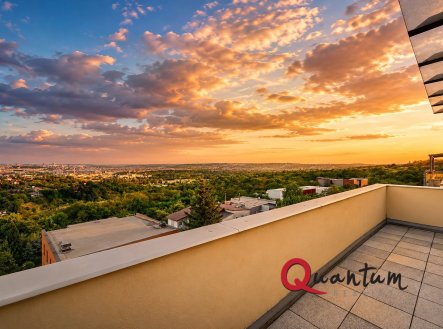 Pronájem bytu, 2+kk, 66 m²