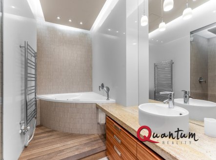 Prodej bytu, 3+kk, 100 m²