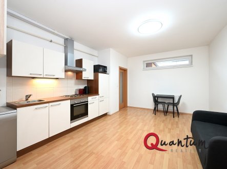 Pronájem bytu, 2+kk, 47 m²