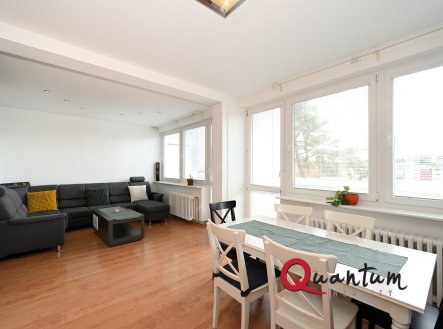 Pronájem bytu, 3+kk, 72 m²