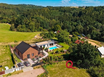 Prodej pozemku pro bydlení, 2 054 m²