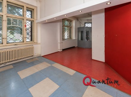 Pronájem obchodní prostory, 150 m²